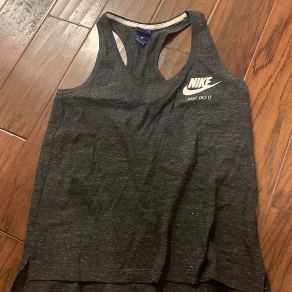 Nike Tops - Nike Women's Heather Grey Tank Top
